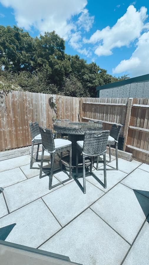 Solent Heights•Sea View•Hot Tub Villa Portsmouth Bagian luar foto