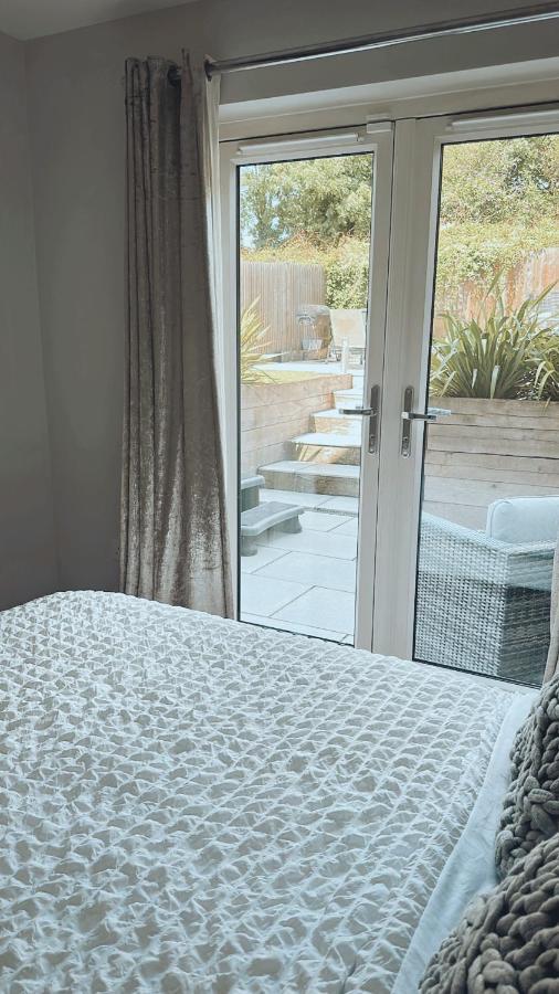 Solent Heights•Sea View•Hot Tub Villa Portsmouth Bagian luar foto